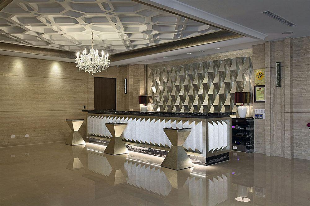 Grand City Hotel Fengyuan Εξωτερικό φωτογραφία