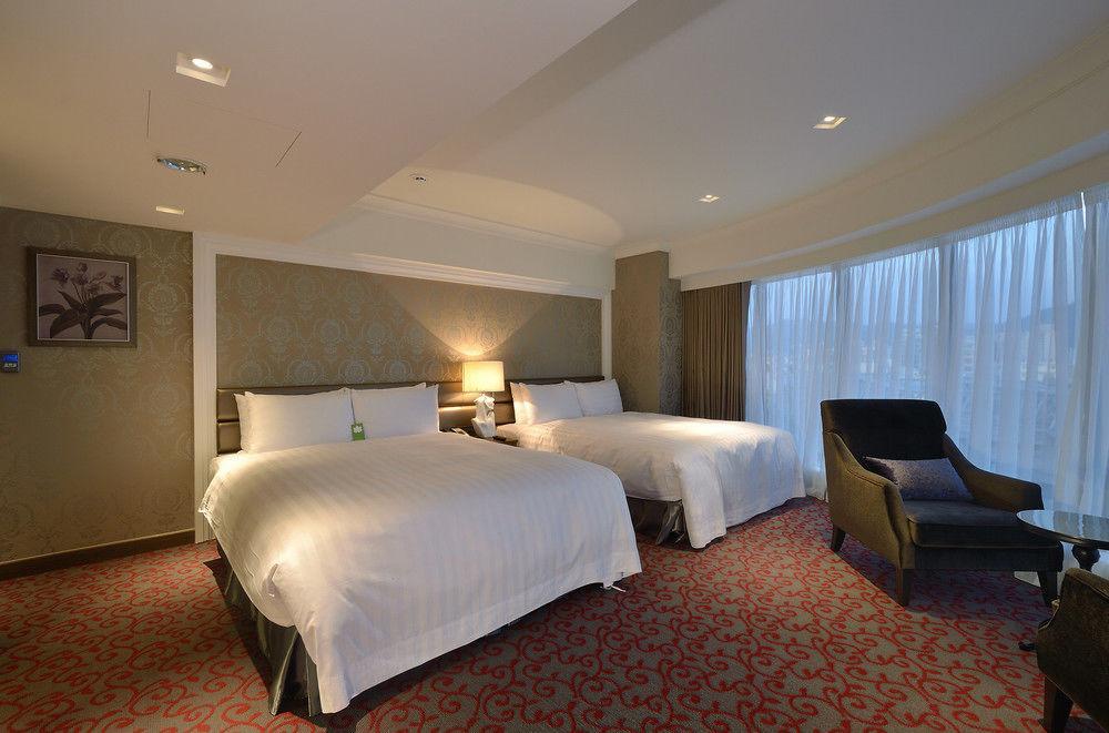 Grand City Hotel Fengyuan Εξωτερικό φωτογραφία