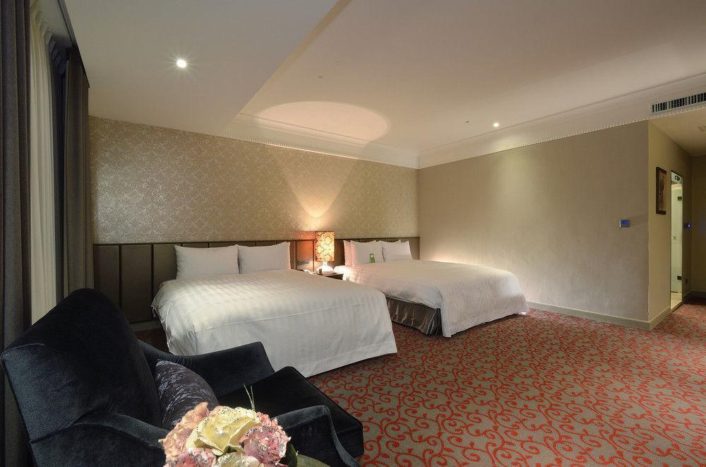 Grand City Hotel Fengyuan Εξωτερικό φωτογραφία