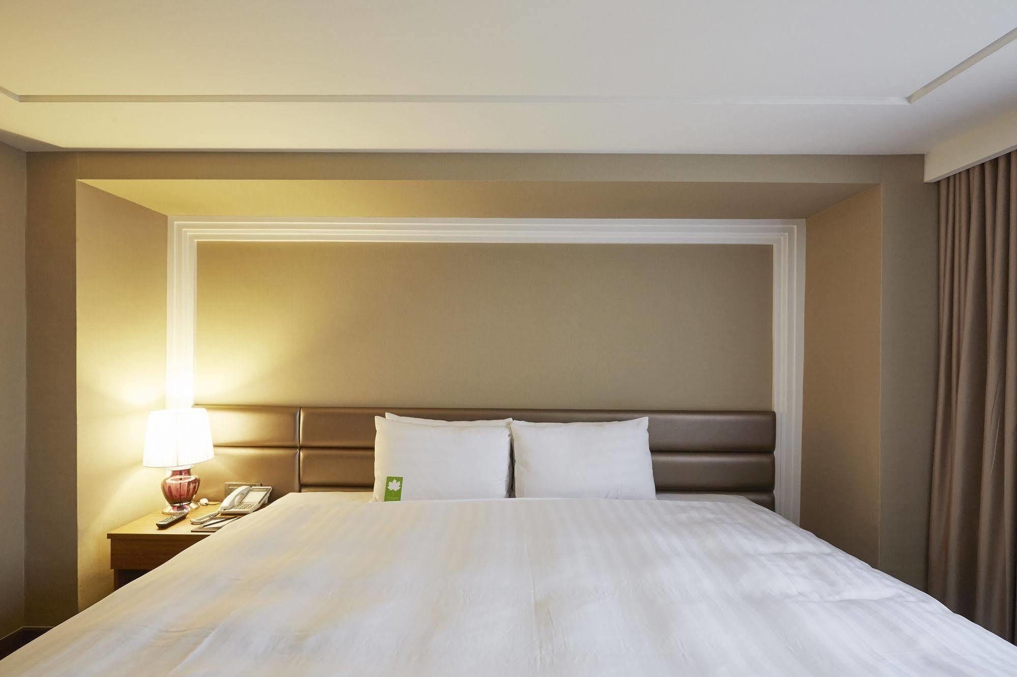 Grand City Hotel Fengyuan Εξωτερικό φωτογραφία