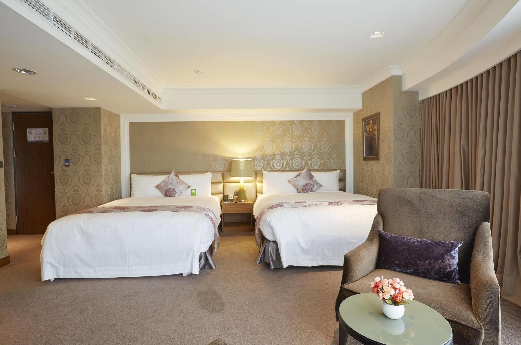 Grand City Hotel Fengyuan Εξωτερικό φωτογραφία